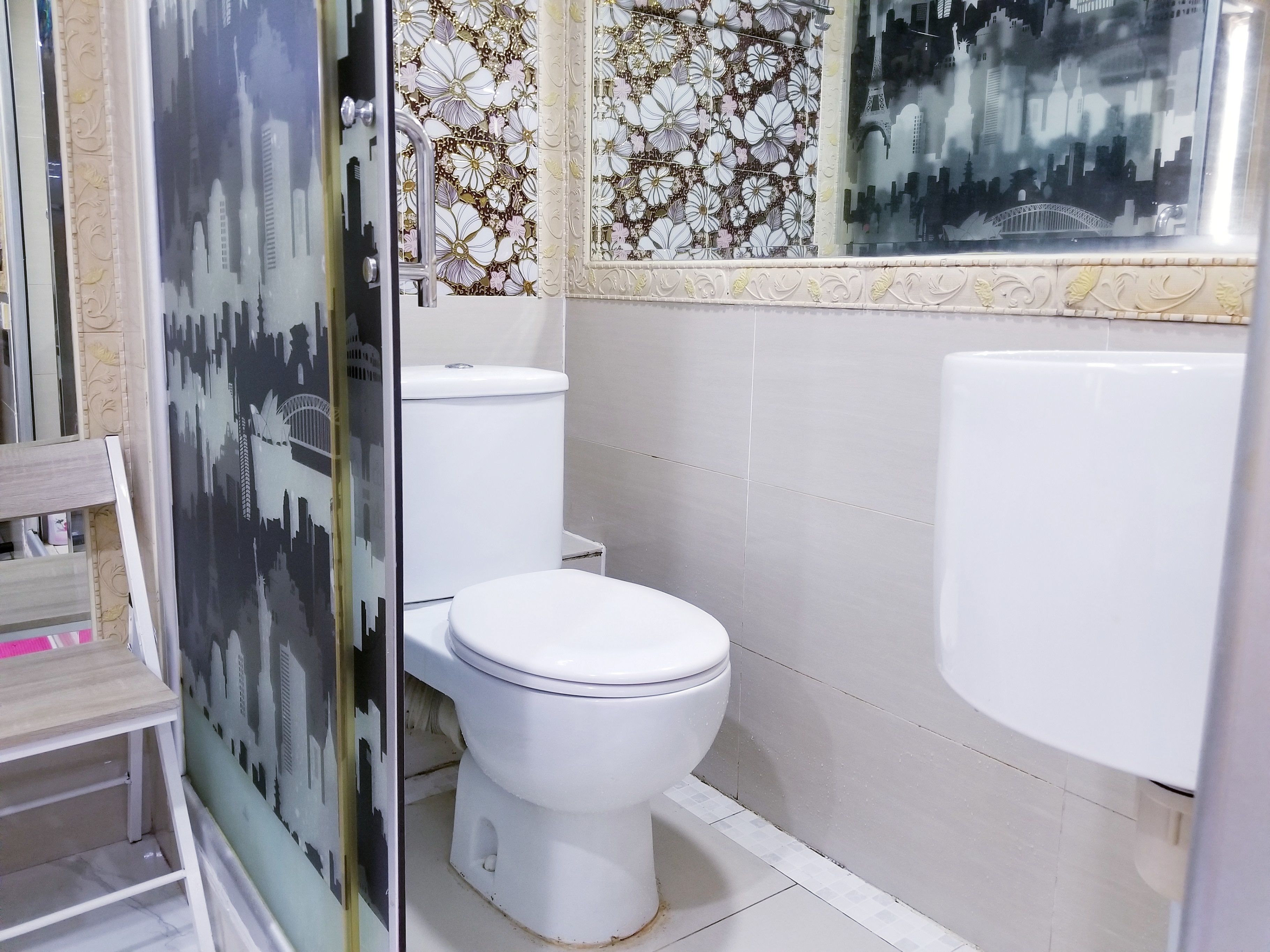 family quadruple room | bathroom | shower, free toiletries, slippers, towels