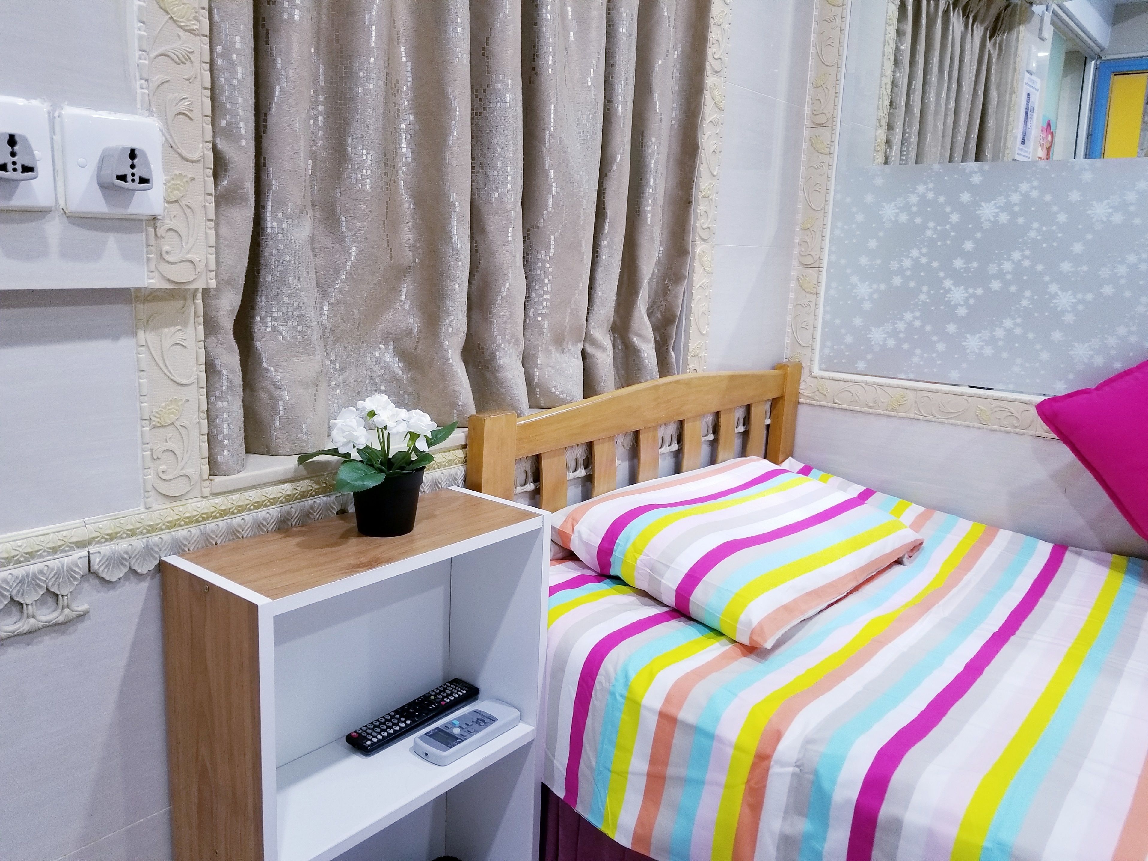 twin room | soundproofing, free wifi, bed sheets