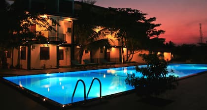 Hotel Freedom Village