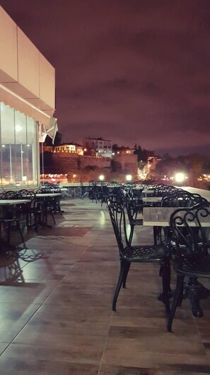 Exterior detail - Waha Hotel (Bursa)