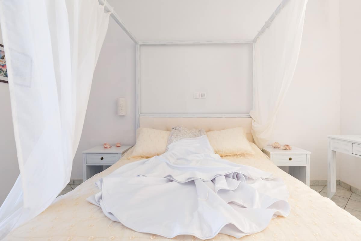 Sistema de insonorización, wifi gratis y ropa de cama