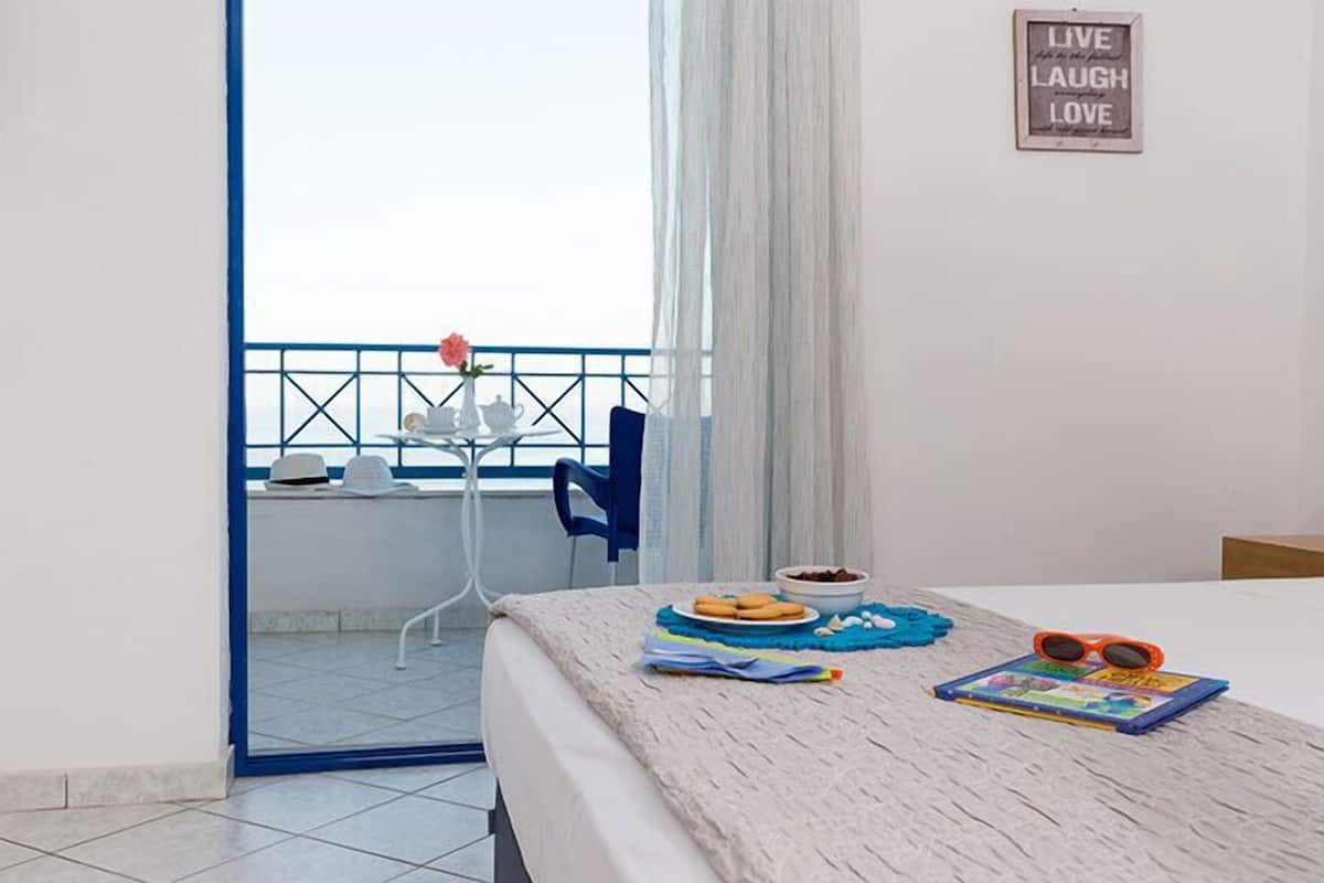 Sistema de insonorización, wifi gratis y ropa de cama