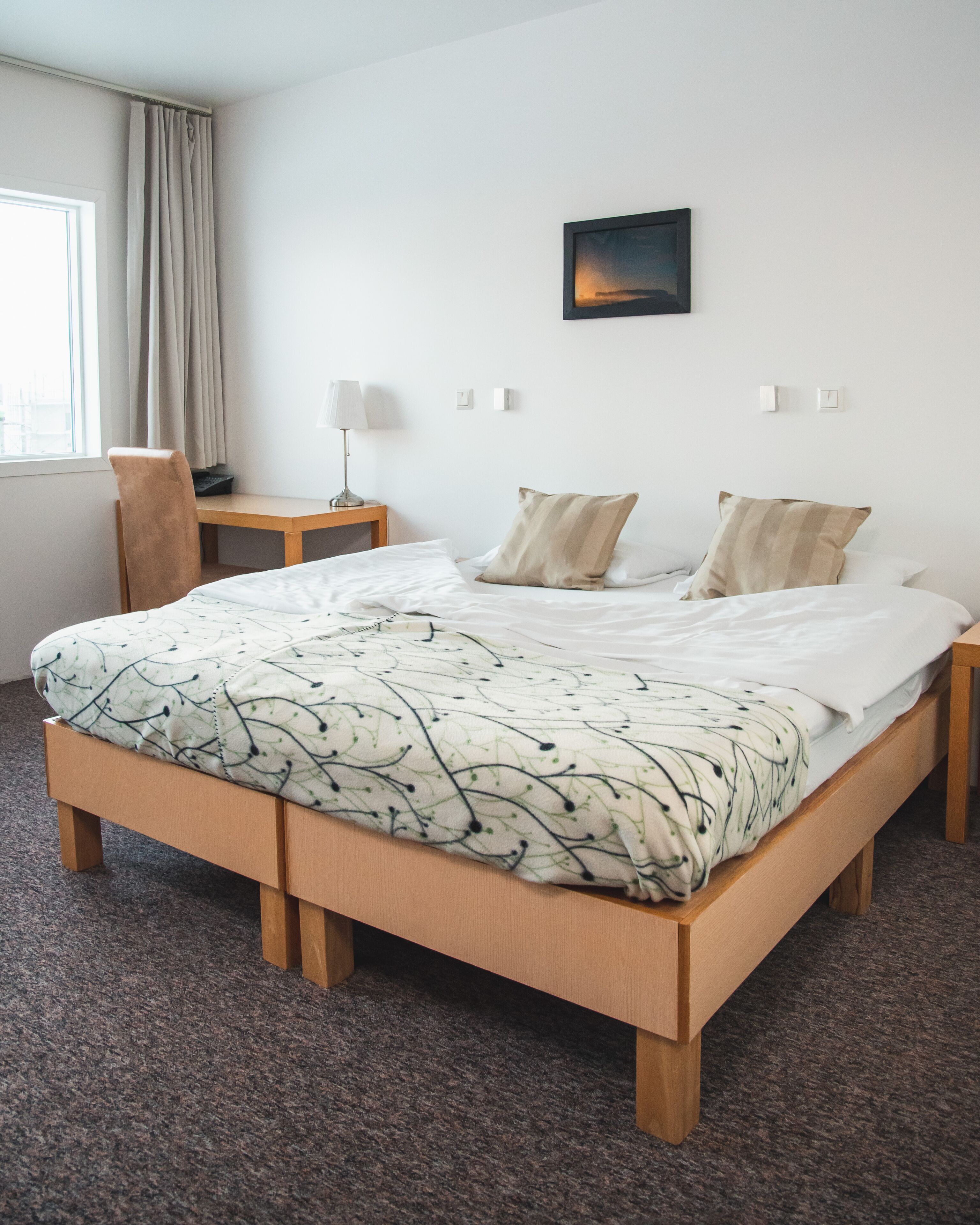 Standardværelse med dobbeltseng eller 2 enkeltsenge | Skrivebord, lydisolering, baby-/barnesenge (tillægsgebyr), gratis Wi-Fi