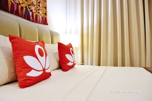 Quarto casal standard | Escrivaninha, ferros/tábuas de passar roupa, Wi-Fi de cortesia