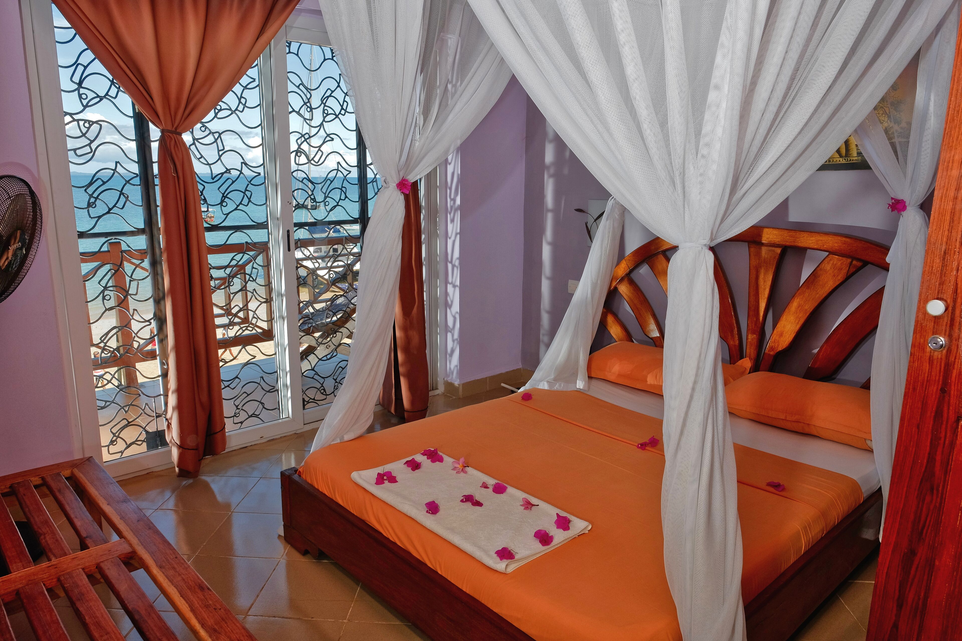 apartment, sea view (first floor) | 2 bedrooms, free wifi, bed sheets