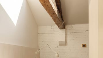 Literie de qualité supérieure, couette en duvet d'oie, bureau