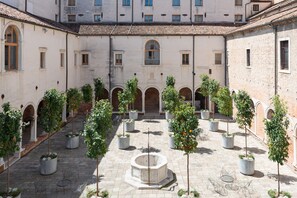 Courtyard - Combo Venezia (Venice)