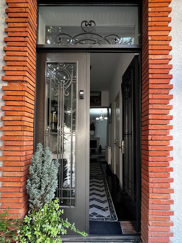 Exterior - Silver Hotel (Tbilisi)