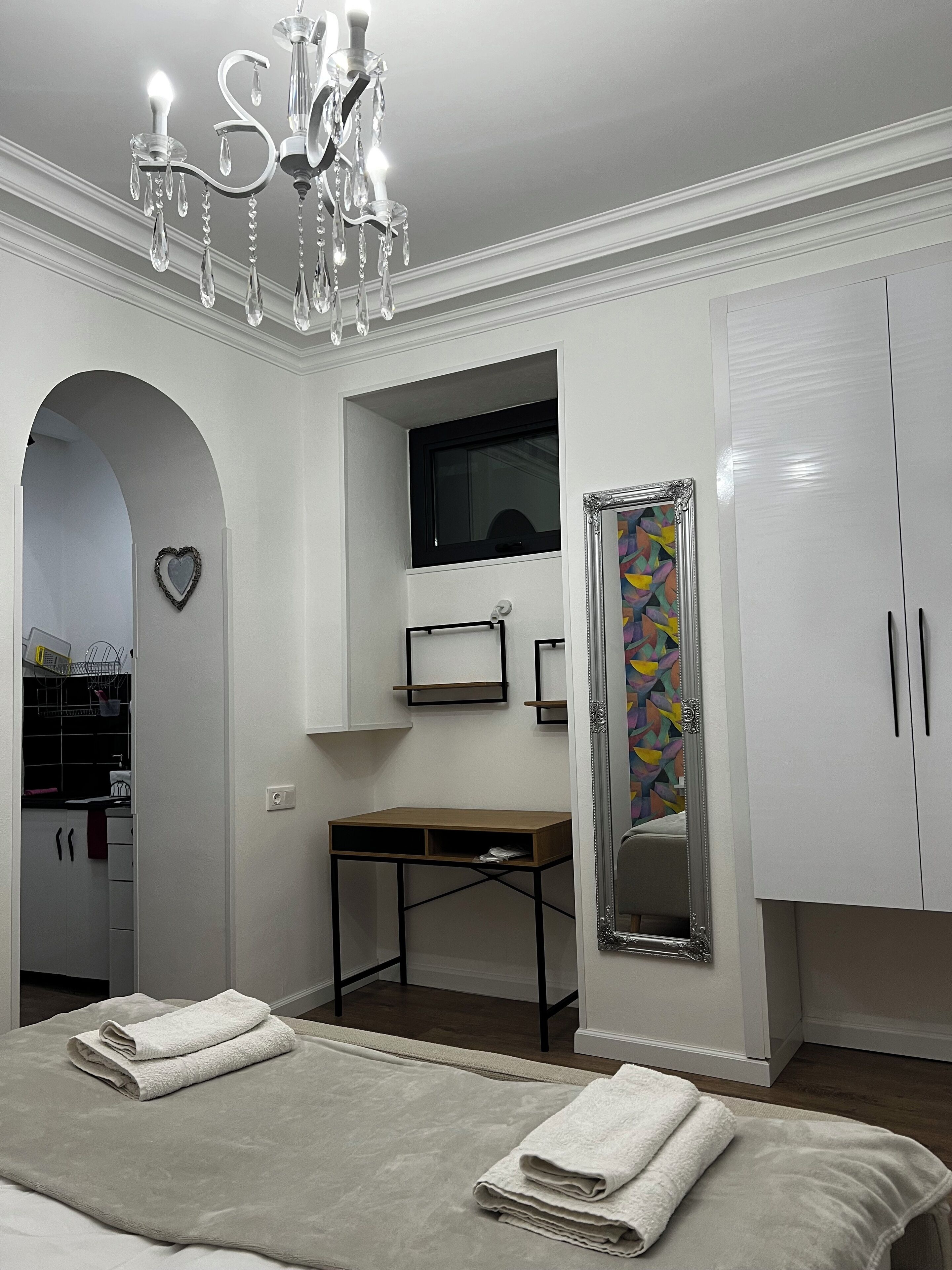 deluxe apartment | 1 bedroom, premium bedding, tempur-pedic beds, in-room safe