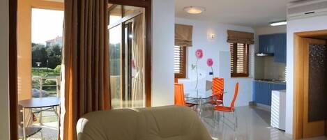 Classic Apartment, 2 Bedrooms | Living area