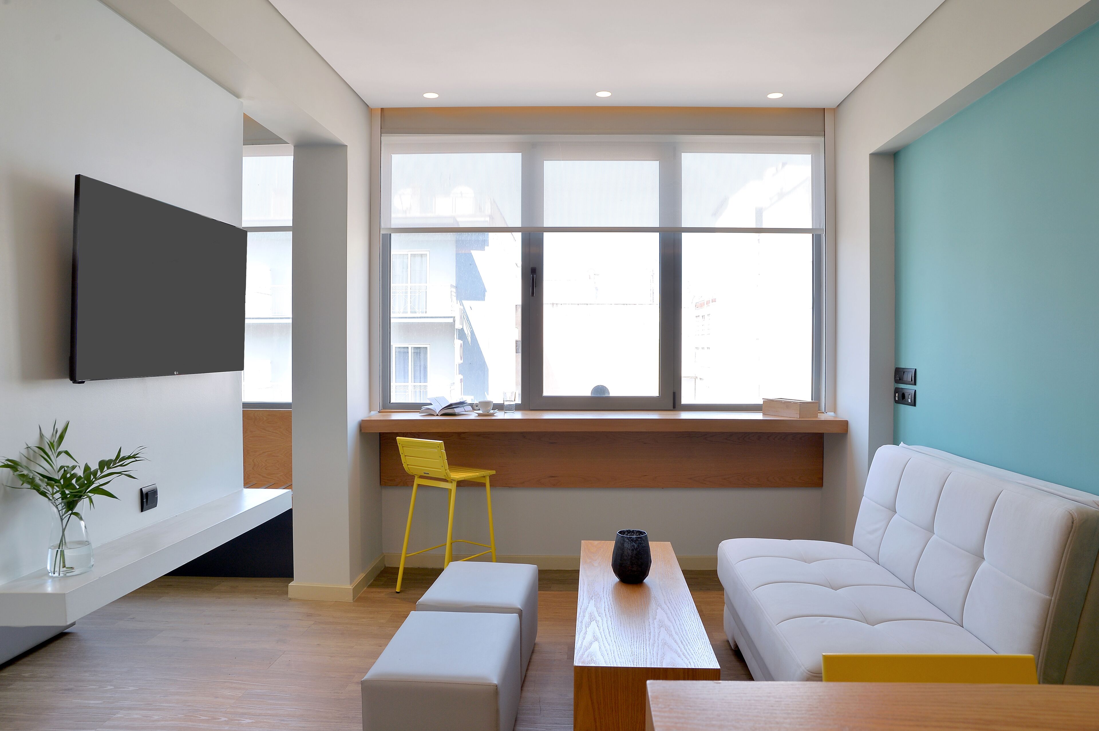 classic triple room (the maxi) | 1 bedroom, in-room safe, laptop workspace, soundproofing