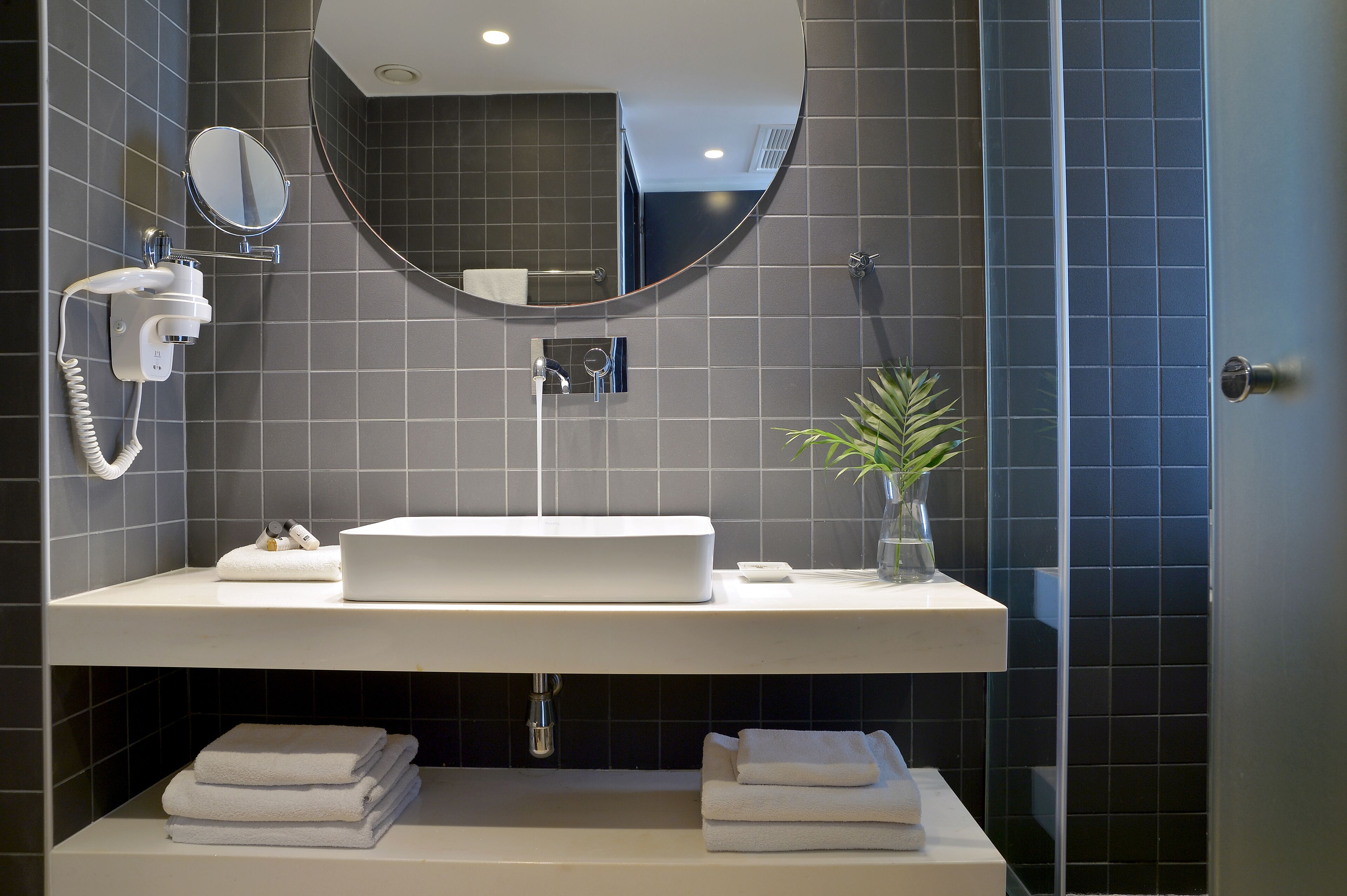 Photo - Athenaeum K 29