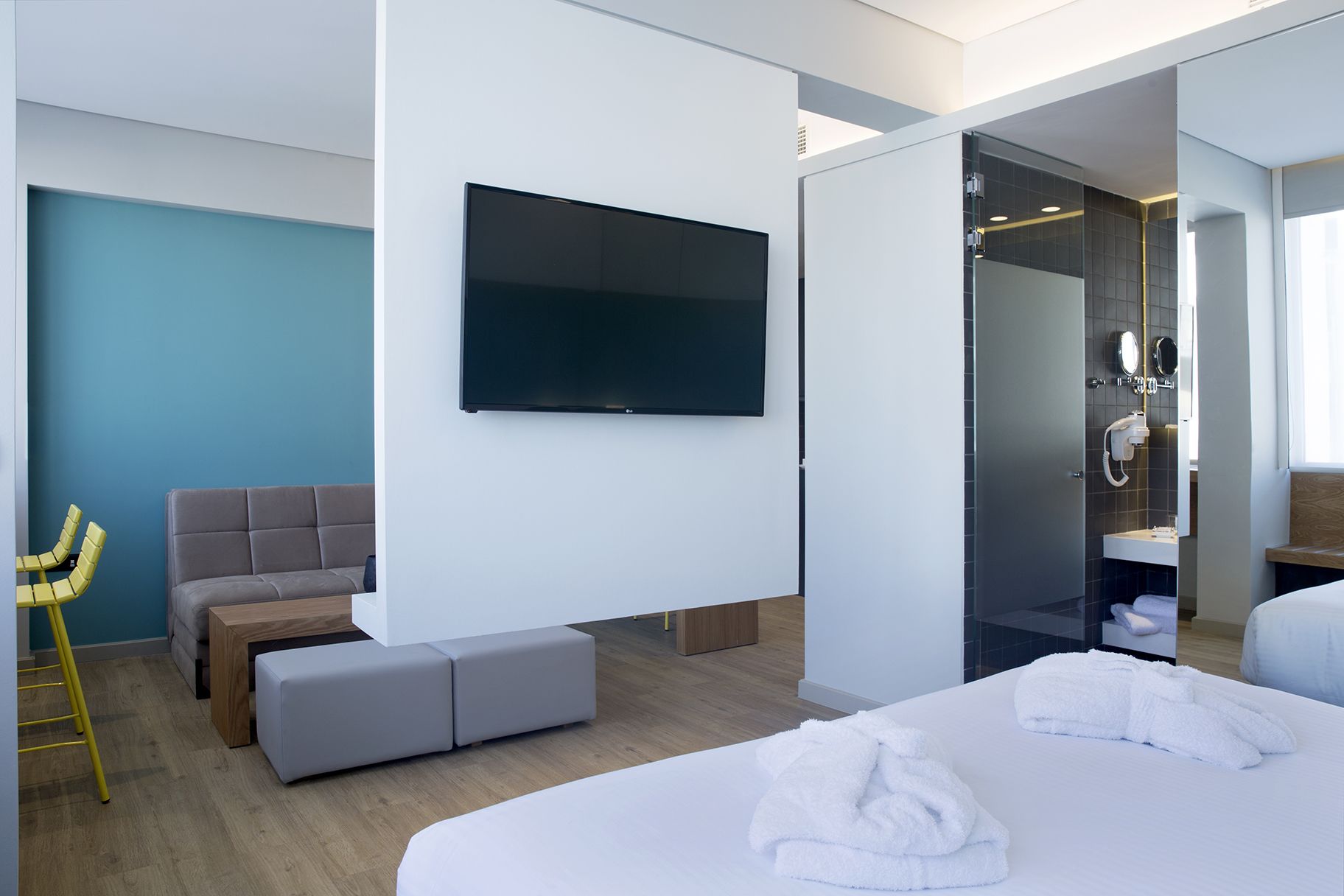 Photo - Athenaeum K 29