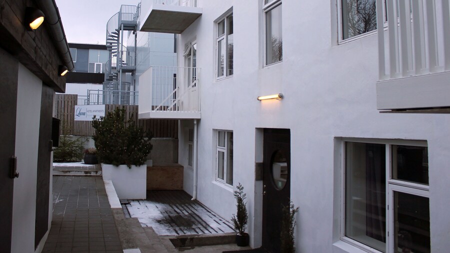Astro Apartments