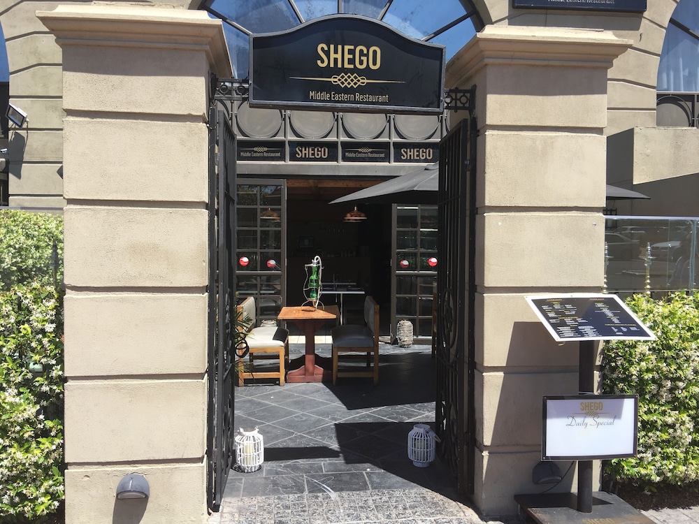 Cape Royale Luxury Suites by null