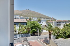 Luxury Apartment (414) | Balcony view