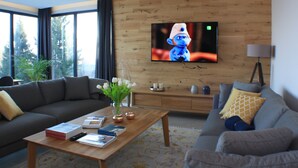 Lobby sitting area - Telal Luxury Villas (Sarajevo)