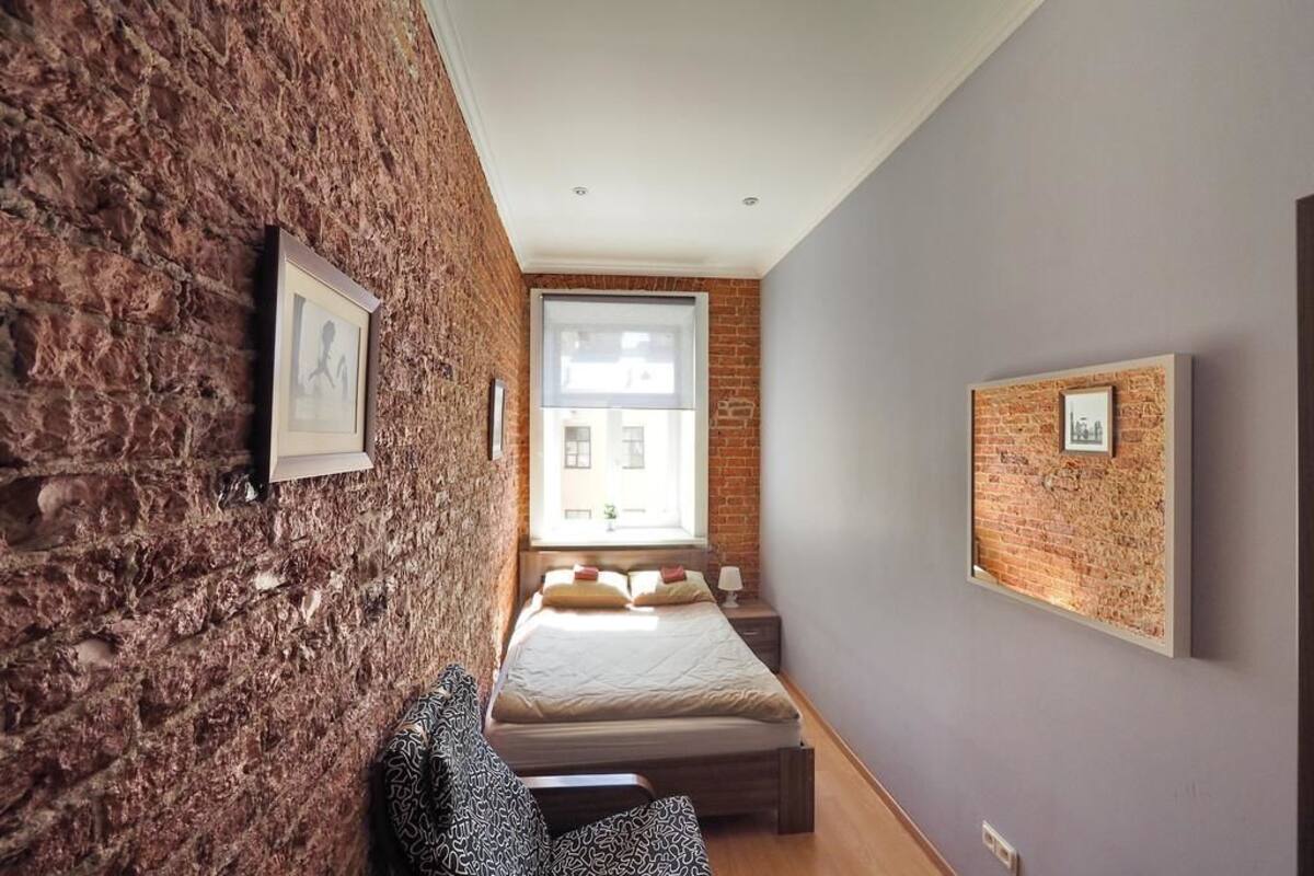 1 bedroom, in-room safe, iron/ironing board, free WiFi