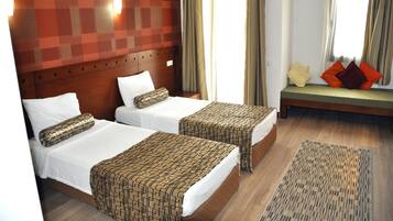 Standard Double or Twin Room | Minibar, in-room safe, free cribs/infant beds