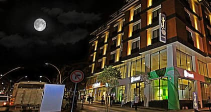 Familya Hotel