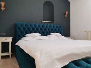 Standard Double Room | Hypo-allergenic bedding, individually decorated, individually furnished