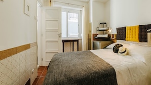 Family Double Room - Santos Hostel - Lisbon (Lisbon)