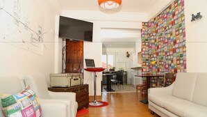 Interior - Santos Hostel - Lisbon (Lisbon)