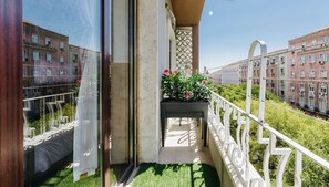 エコノミー 4 人部屋 (6 Beds) | バルコニー