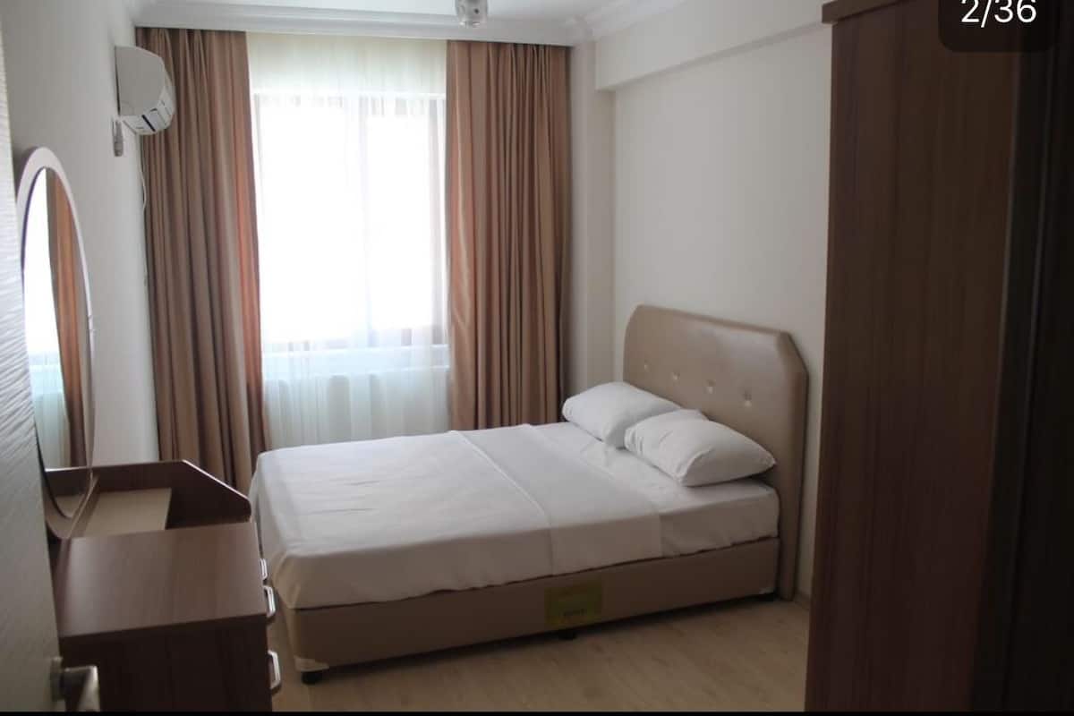 Desk, soundproofing, iron/ironing board, free cots/infant beds