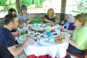 Desayuno completo incluido todos los días 