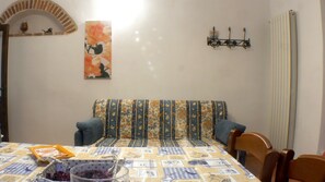 Departamento, 2 habitaciones, para no fumadores, en edificio contiguo | Área de sala de estar
