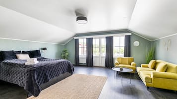 Family Room Deluxe | 1 slaapkamer, een bureau, een strijkplank/strijkijzer, gratis wifi