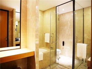 Bañera con ducha