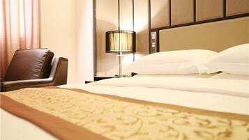 Minibar, in-room safe, rollaway beds, WiFi