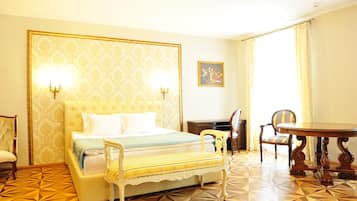 Panoramic Double Room, 1 King Bed, Mountain View, Mountainside | 1 bedroom, premium bedding, free WiFi, bed sheets