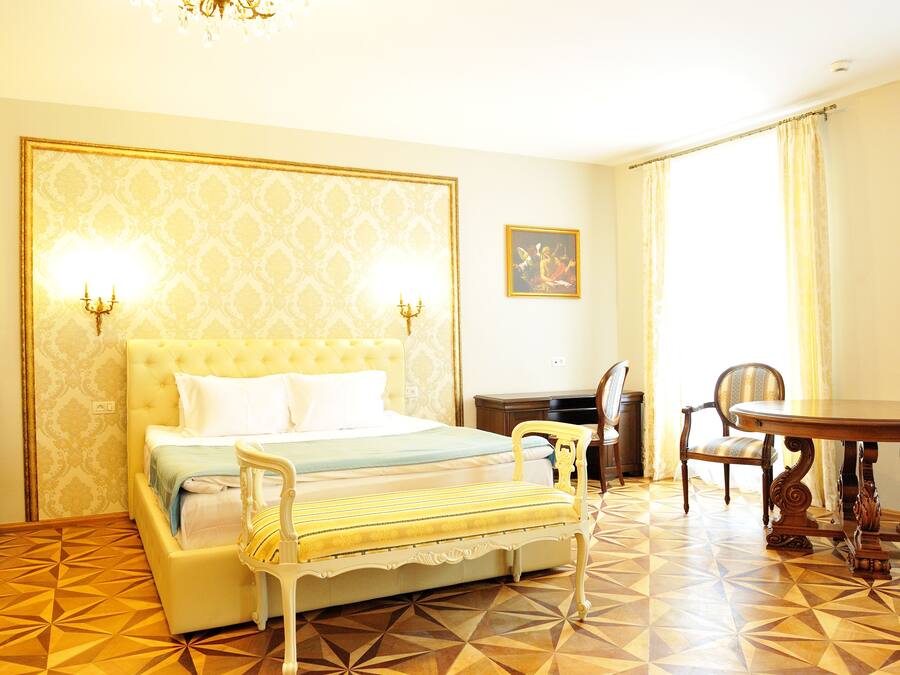 Quarto casal panorâmico, 1 cama King, vista para a montanha, ao lado da montanha | 1 quarto, roupas de cama premium, Wi-Fi de cortesia, roupa de cama