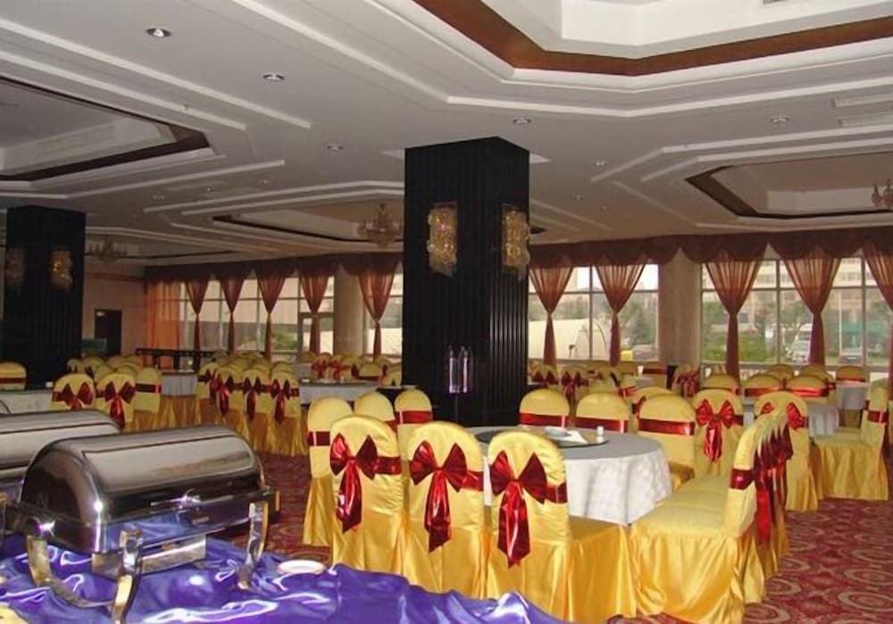 Qian'an Jinjiang Hotel photo 6