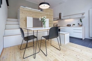 In-room dining - Anderssohn Apartments - Dolziger Straße (Berlin)