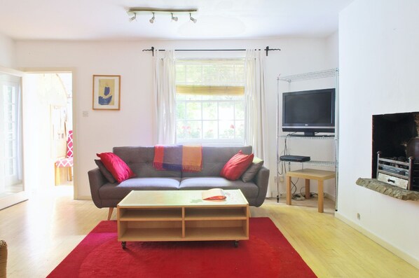 Appartement, 1 slaapkamer | Woonkamer | Flatscreentelevisie