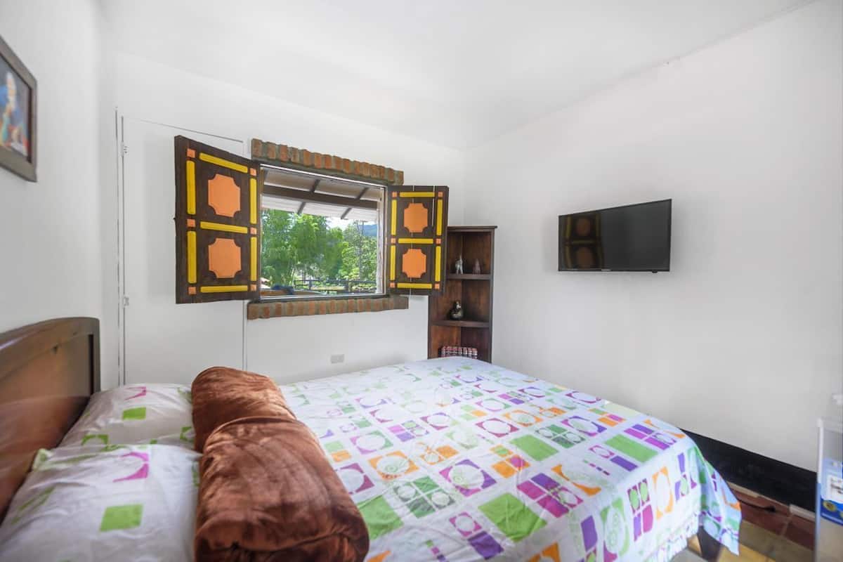 Standard Double Room, 1 Double Bed, Private Bathroom | Minibar, bed sheets