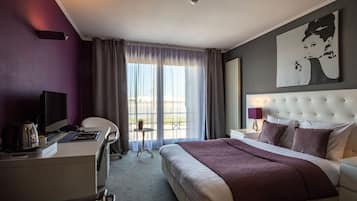 Dubbelrum eller tvåbäddsrum | 4 sovrum, skrivbord, mörkläggningsgardiner och strykjärn/strykbräda