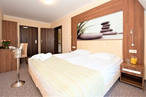 Comfort Double Room, Non Smoking | Desk, iron/ironing board, rollaway beds, free WiFi - Puchacz Spa (Rewal)