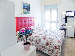 Double Room | 1 bedroom, premium bedding, minibar, in-room safe - Hotel Diga (Ravenna)