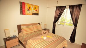 Unclassified image, 2 of 19, button - Apartment with pool view RinconadaDelSol (Playa del Carmen)