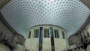 A large, circular building with a glass dome ceiling and columns. - The London Agent Fitzrovia Studio 2 (London)