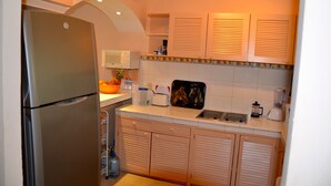 Unclassified image, 3 of 20, button - 2 BR w Balcony Apartment Rinconada Del Sol (Playa del Carmen)