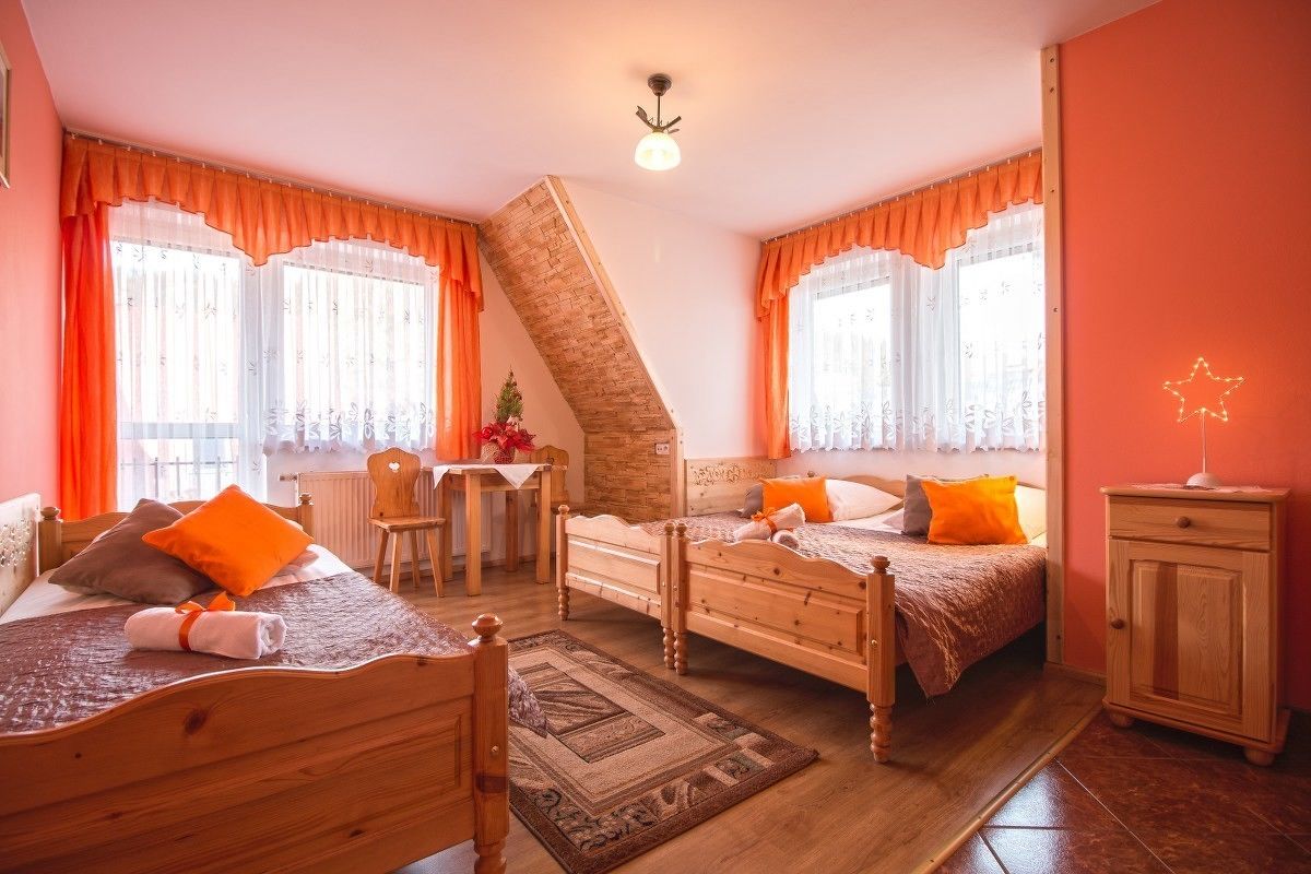 Photo - Willa Trebunia