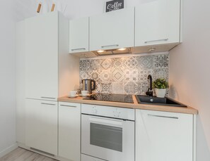 Iron/ironing board - P&O Andersa (Warsaw)