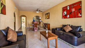 Living area - 2 BR 2 BathR Rinconada Del Sol (Playa del Carmen)