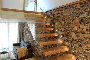 Panoramic Cottage, 1 Bedroom | Private kitchen | Full-size fridge, microwave, stovetop, espresso maker - Mountain Whisper (Miranda do Corvo)